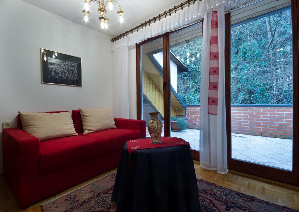 Apartment Nina With Private Terrace Tour As Ljubljana Kamer foto